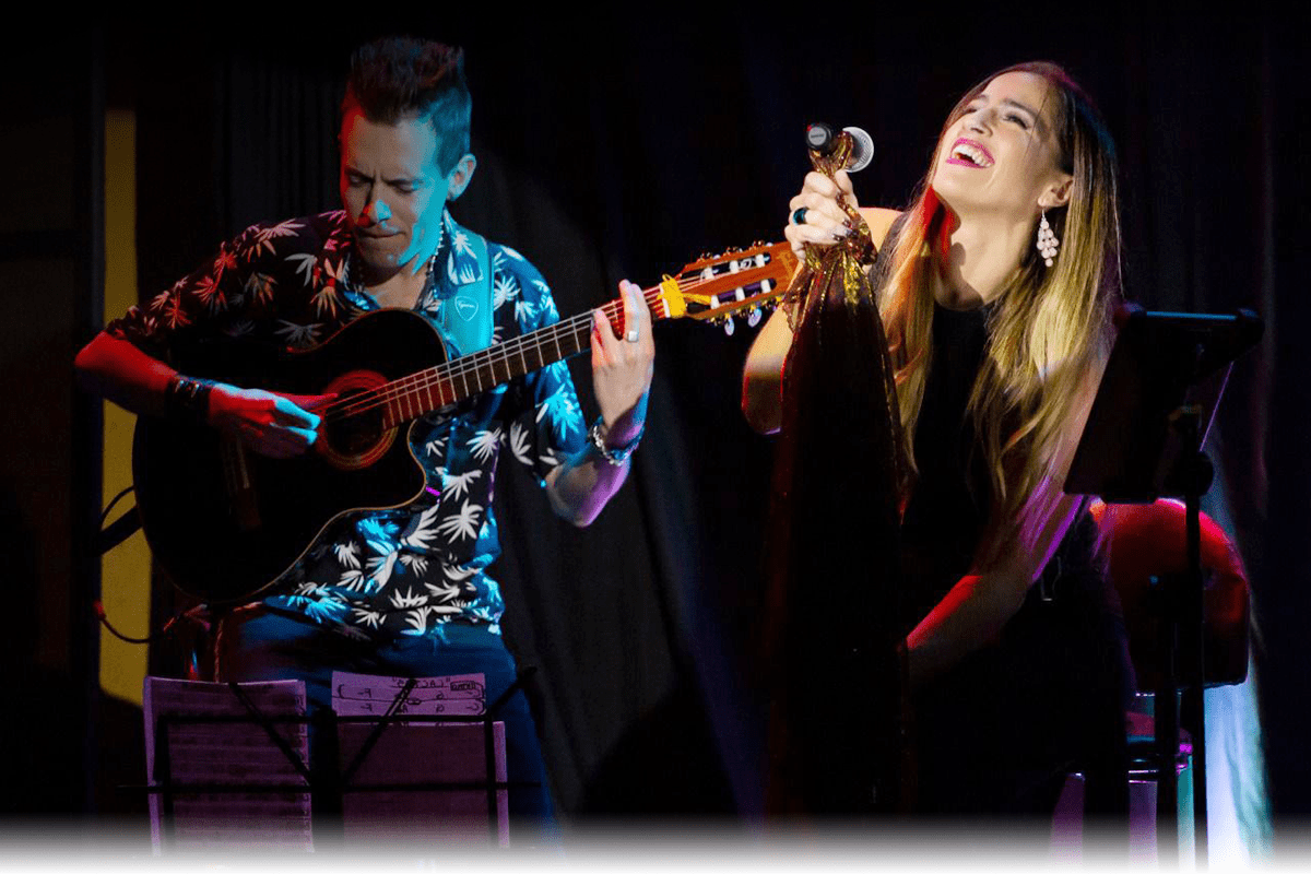 NUESTRAS CANTORAS | HOY: RENATA AYALA