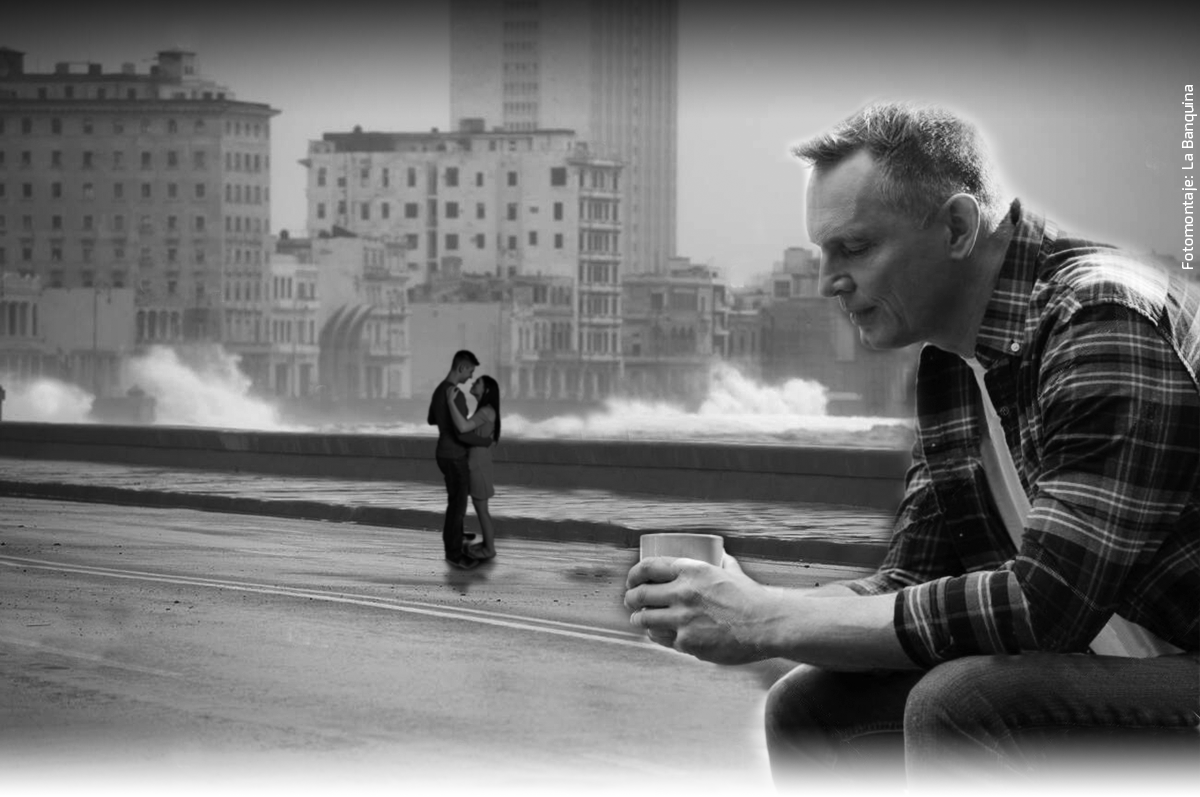 A LA IZQUIERDA DEL OLVIDO