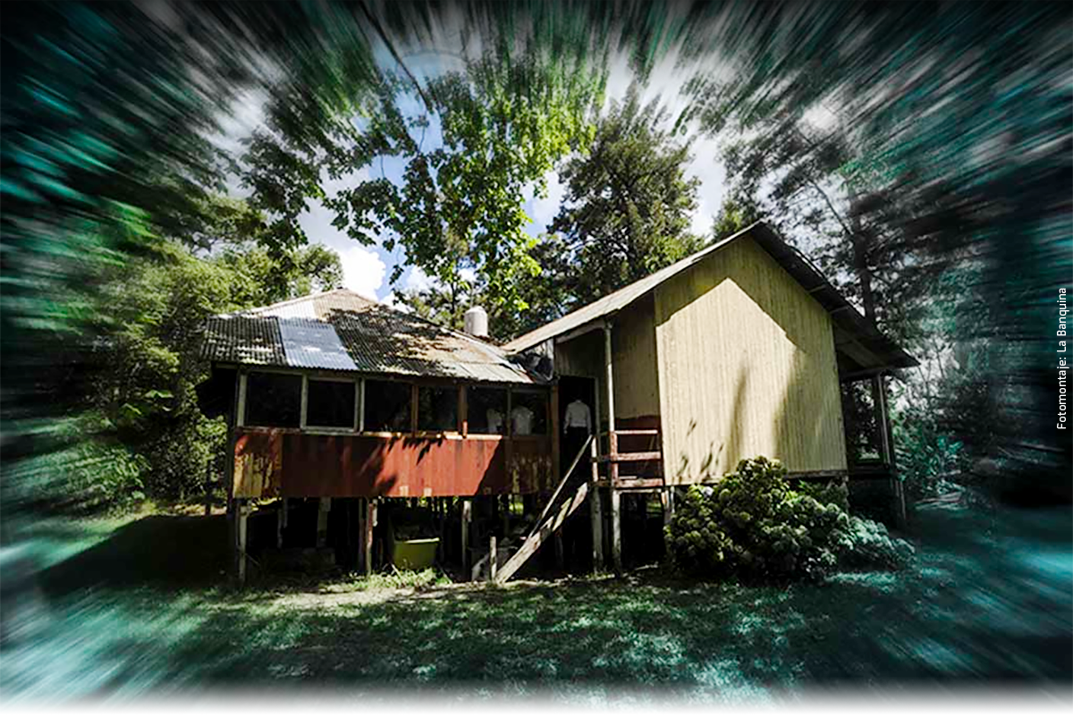 UN HUECO DE SILENCIO